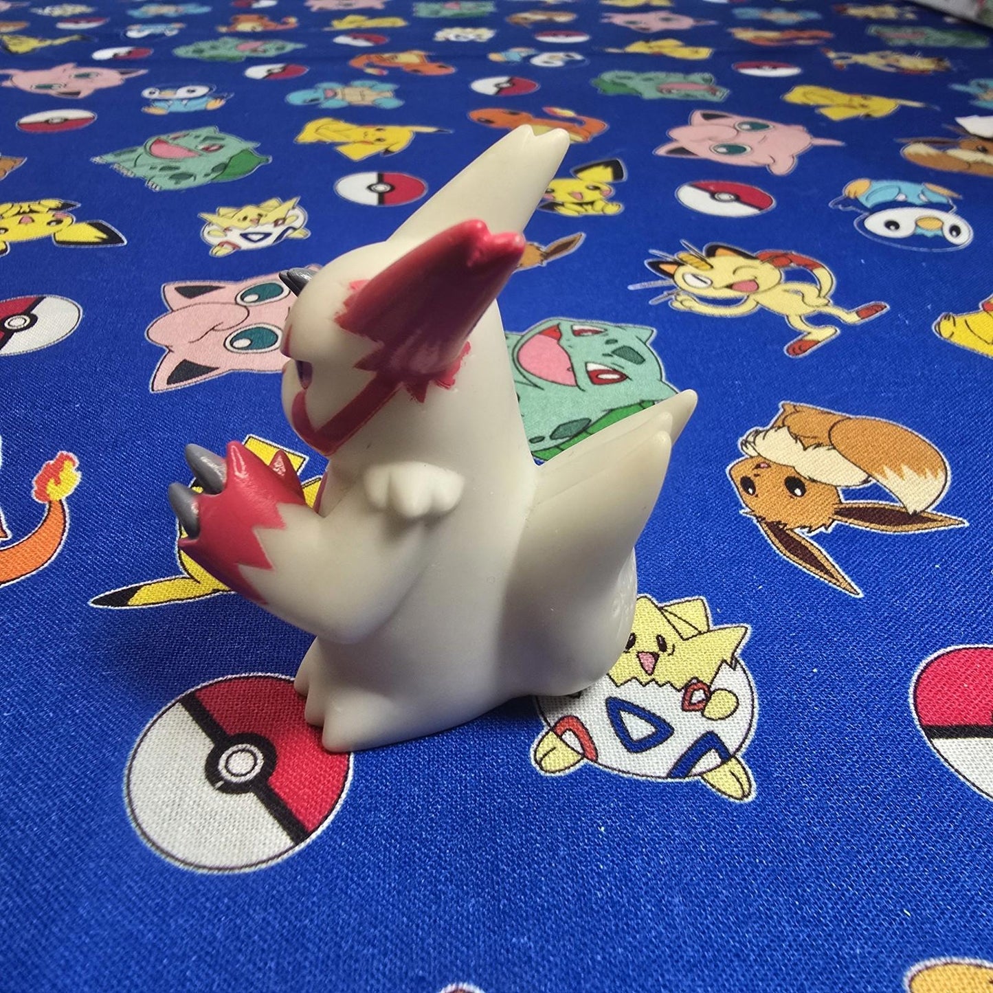 Pokemon Zangoose Figure Finger Puppet 2004 Nintendo Bandai PVC Vintage Japan USA