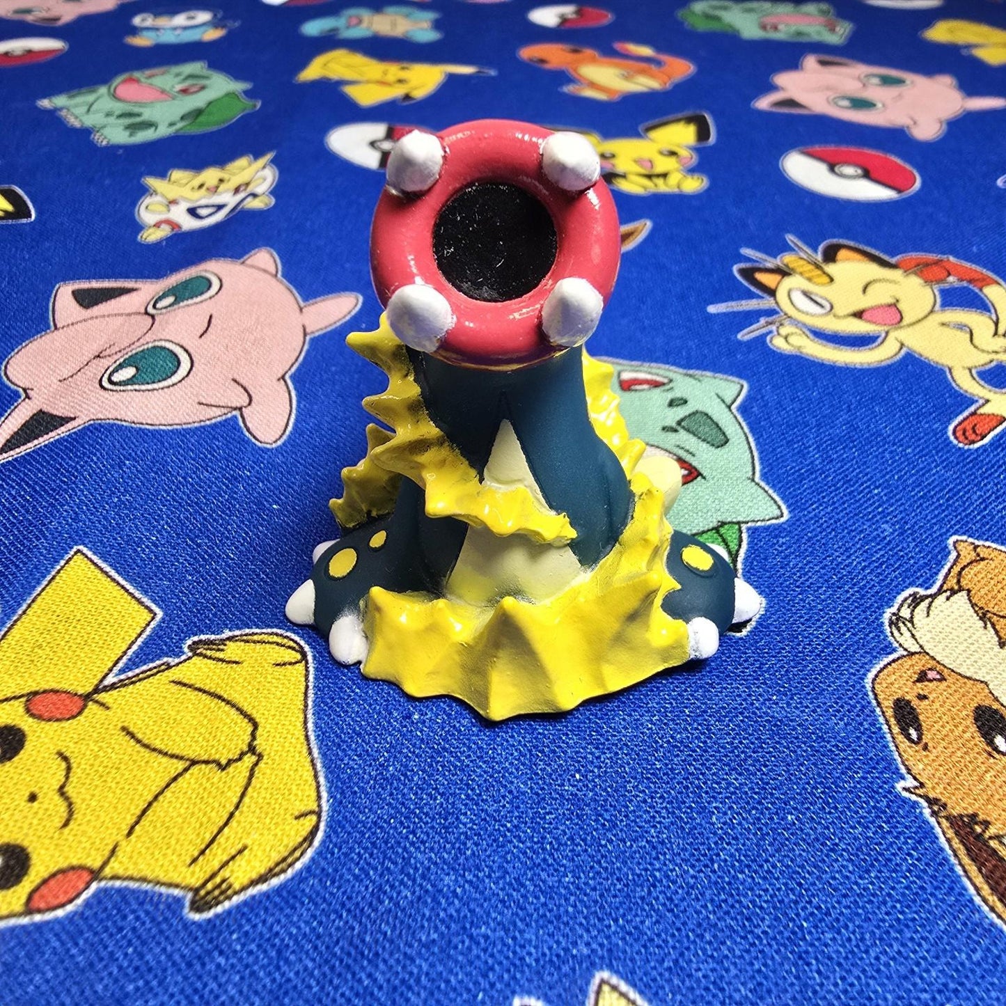 Pokemon Eelektross Figure Finger Puppet 2012 Nintendo Bandai Japan Toy US Seller