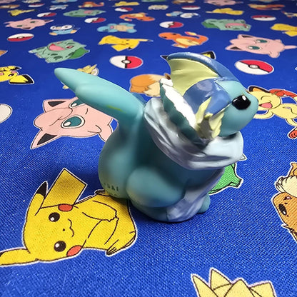 Pokemon Vaporeon Figure Finger Puppet 2005 Nintendo Bandai PVC Vintage Japan US