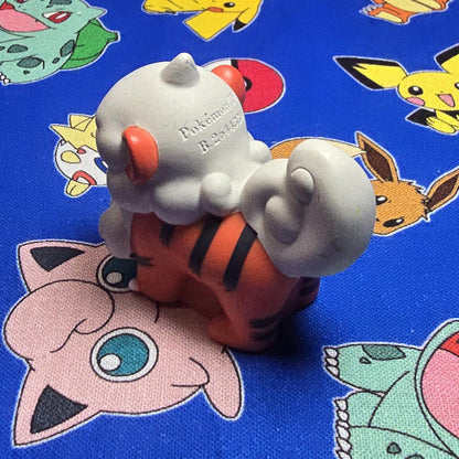Pokemon Growlith Hisuian Figure Finger Puppet 2023 Nintendo PVC Bandai Japan USA