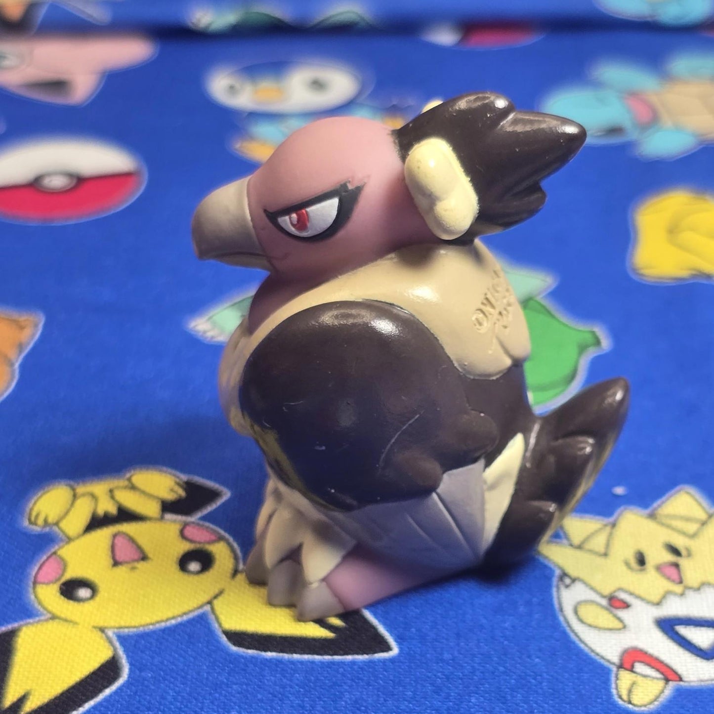 Pokemon Mandibuzz Figure Finger Puppet 2011 Nintendo Bandai PVC Japan USA Seller
