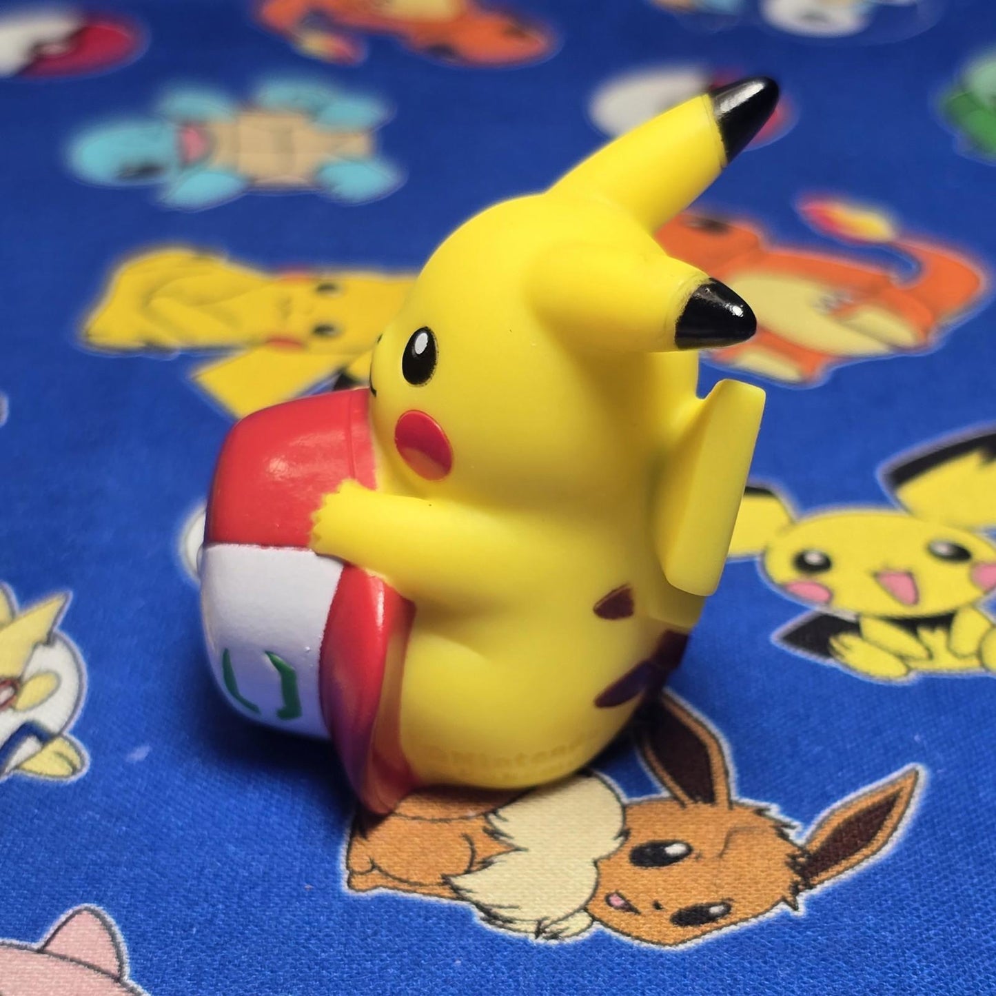 Pokemon Pikachu Ash's Hat Figure Finger Puppet B 2020 Nintendo Bandai Japan USA