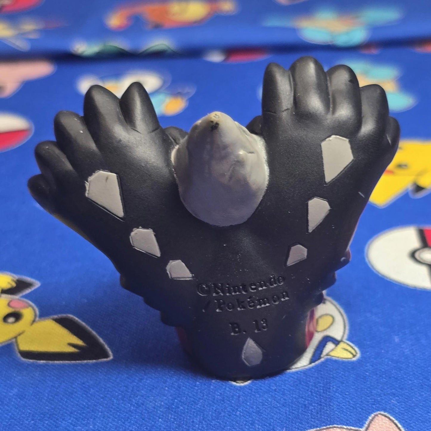 Pokemon Yveltal Figure Finger Puppet 2013 Nintendo Bandai PVC Japan US Seller