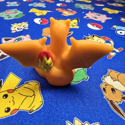 Pokemon Charizard Figure Finger Puppet 2006 Nintendo Bandai PVC Japan USA Seller