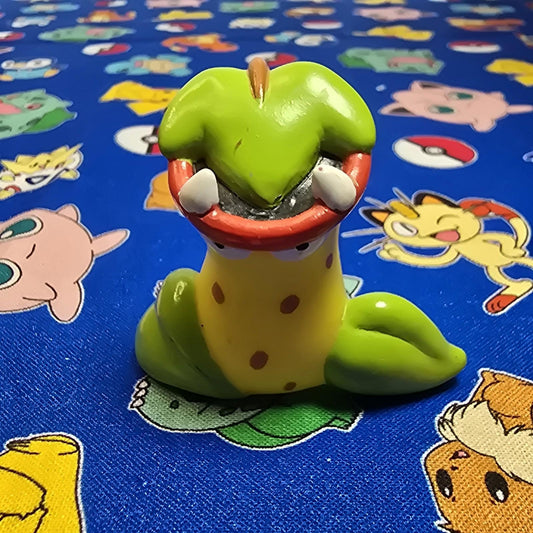 Pokemon Victreebel Red Figure Finger Puppet 1997 Bandai Nintendo PVC Vintage USA