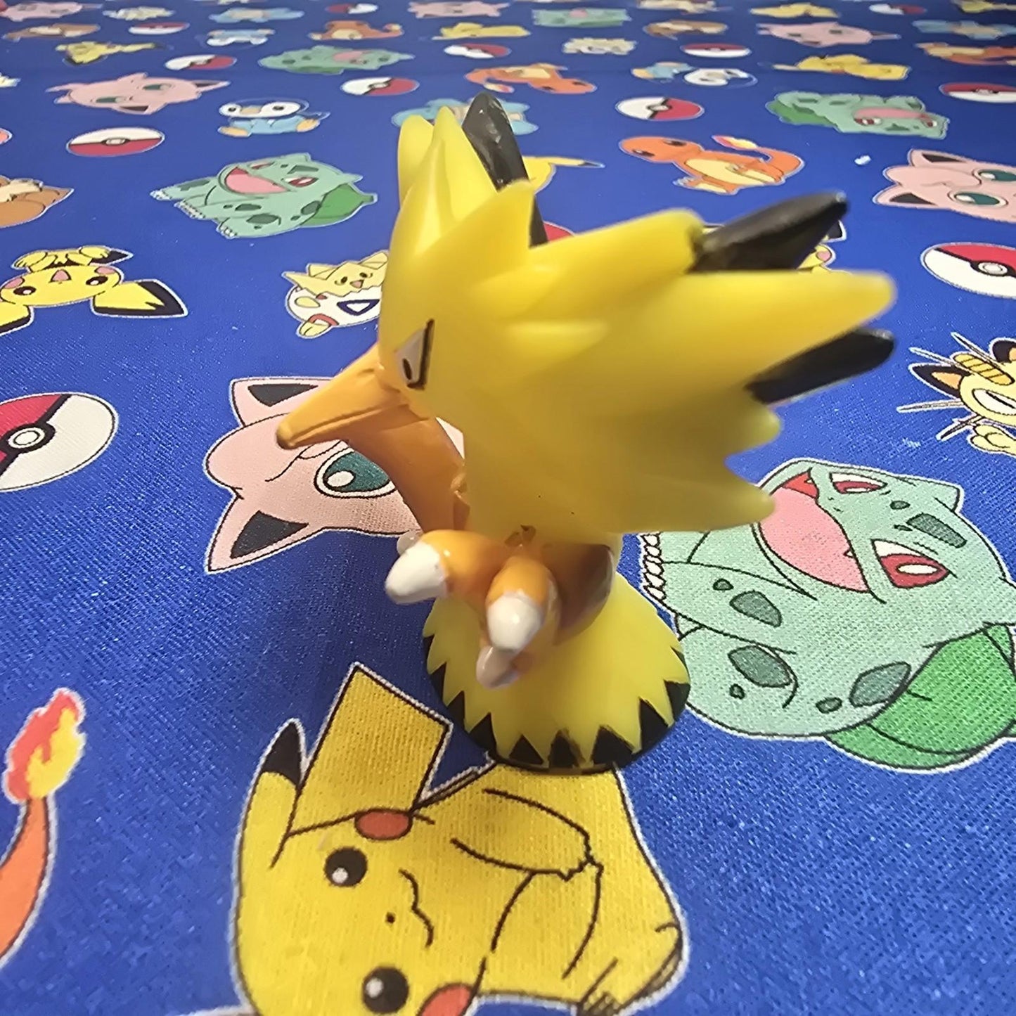 Pokemon Zapdos Figure Finger Puppet 1997 Nintendo Bandai PVC Vintage Japan USA