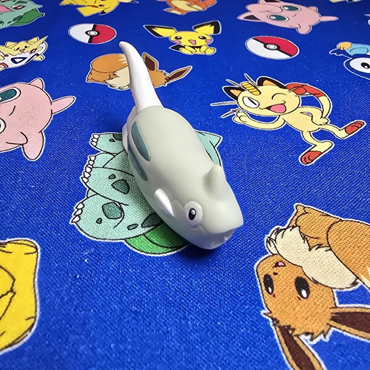 Pokemon Remoraid Figure Finger Puppet 2000 Nintendo Bandai PVC Vintage Japan USA