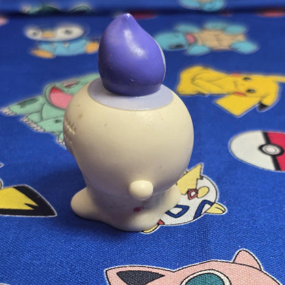 Pokemon Litwick Figure Finger Puppet 2011 Nintendo Bandai PVC Japan USA Seller