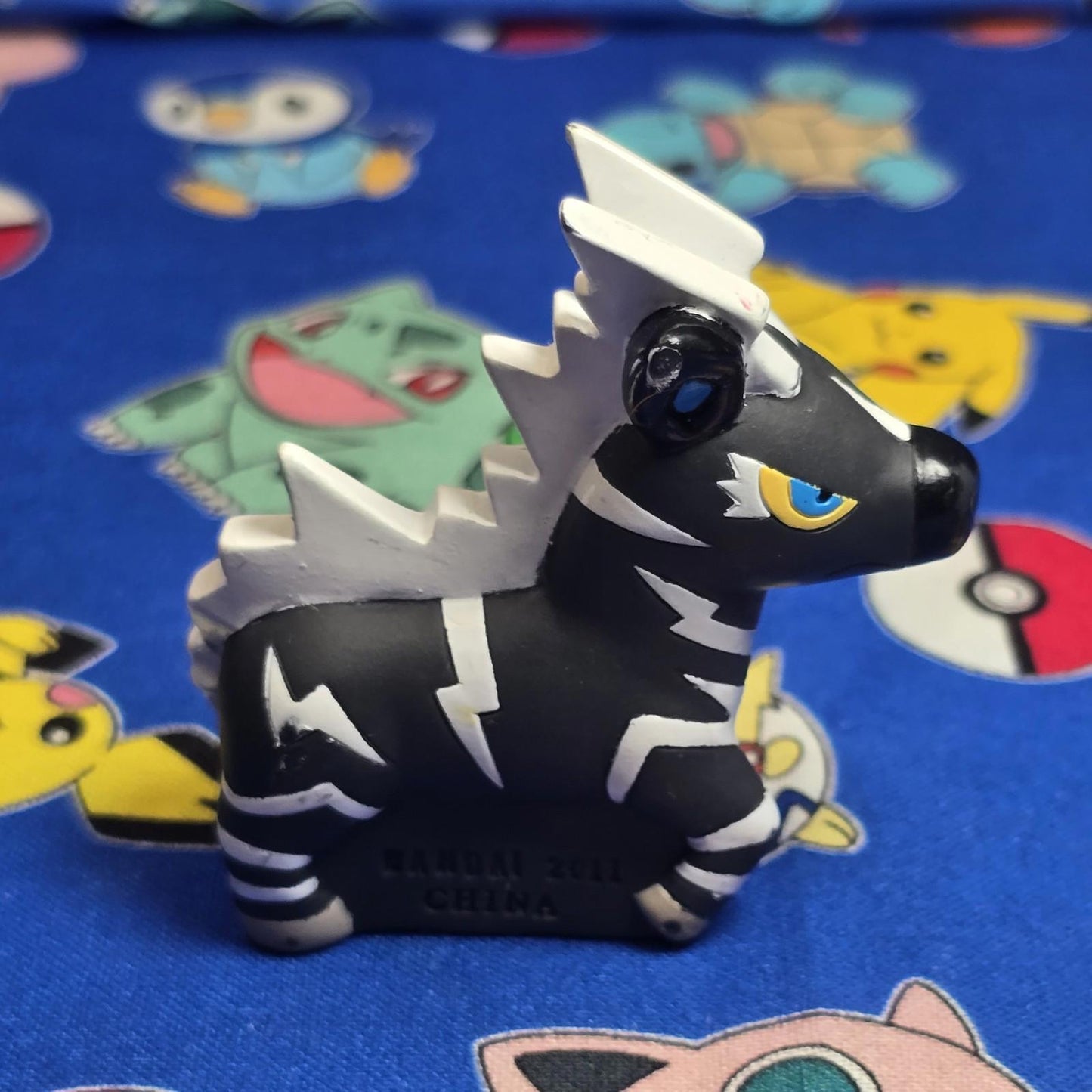 Pokemon Zebstrike Figure Finger Puppet 2011 Nintendo Bandai PVC Japan USA Seller