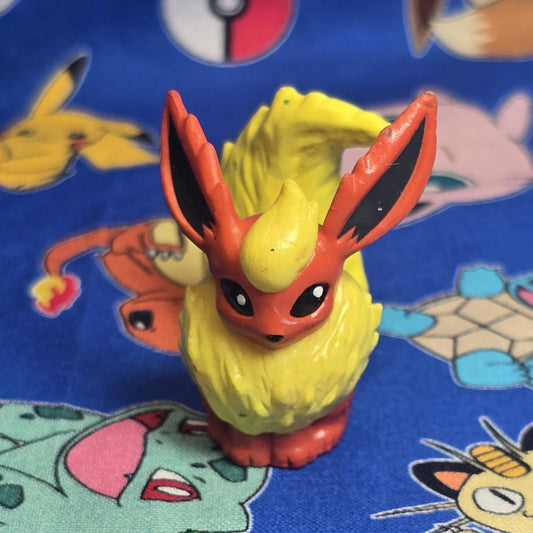 Pokemon Flareon Tomy Authentic Figure Moncolle Japan Monster Collection Takara