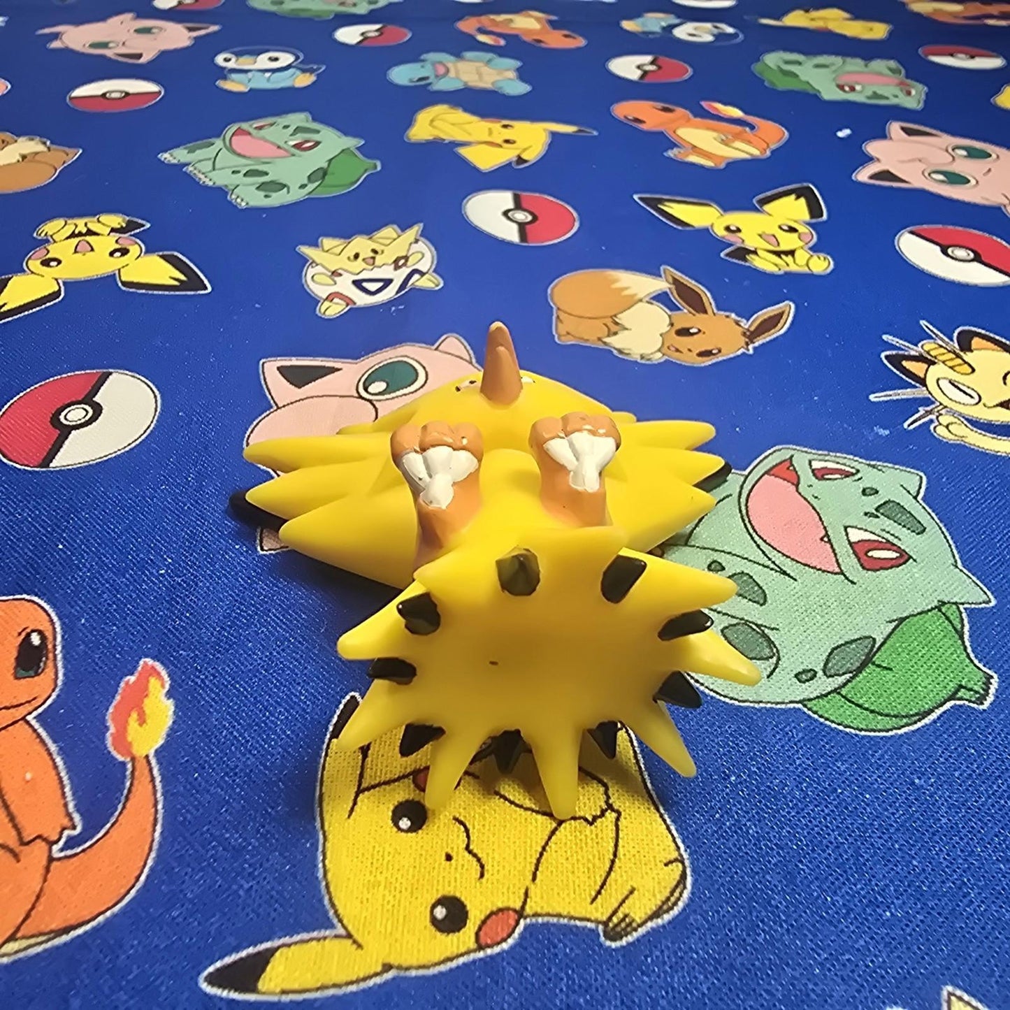 Pokemon Zapdos Figure Finger Puppet 1999 Nintendo Bandai PVC Vintage Japan USA