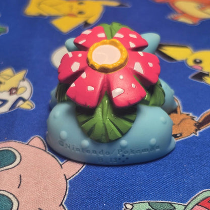 Pokemon Venusaur Figure Finger Puppet 2013 Nintendo Bandai PVC Japan USA Seller
