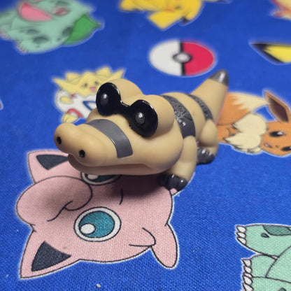 Pokemon Sandile Figure Finger Puppet 2010 Nintendo Bandai PVC Japan USA Seller