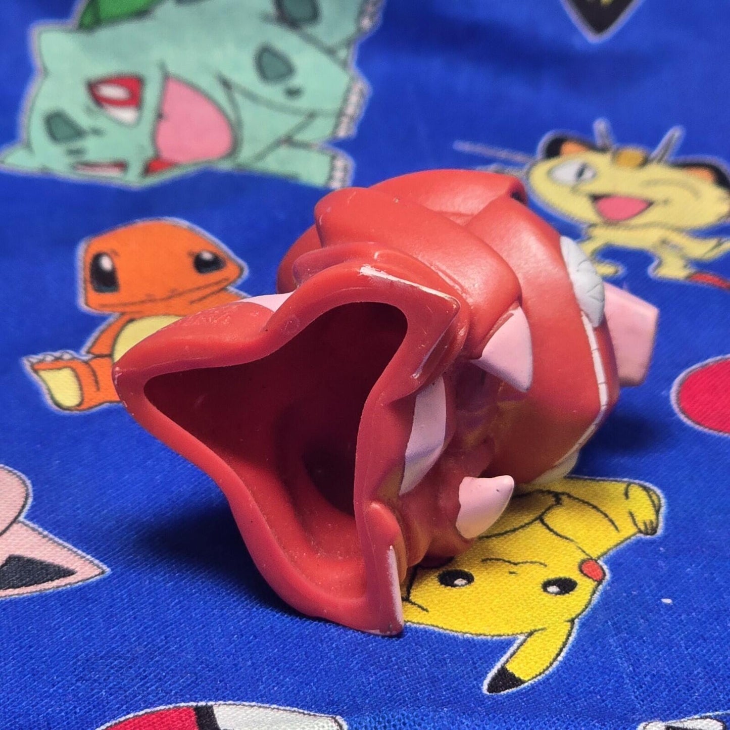 Pokemon Shiny Genesect Metallic Figure Finger Puppet 2012 Nintendo Bandai Japan
