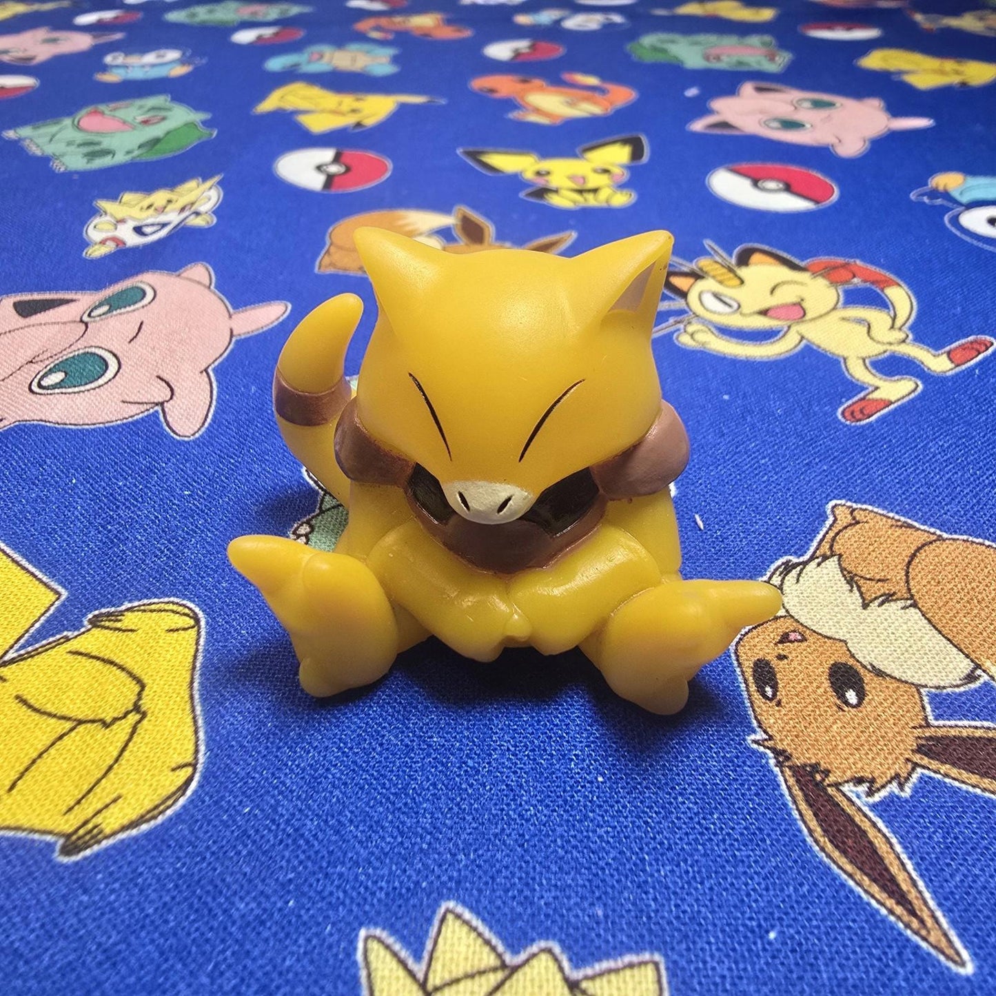Pokemon Abra Figure Finger Puppet 1997 Bandai Nintendo Vintage USA Seller