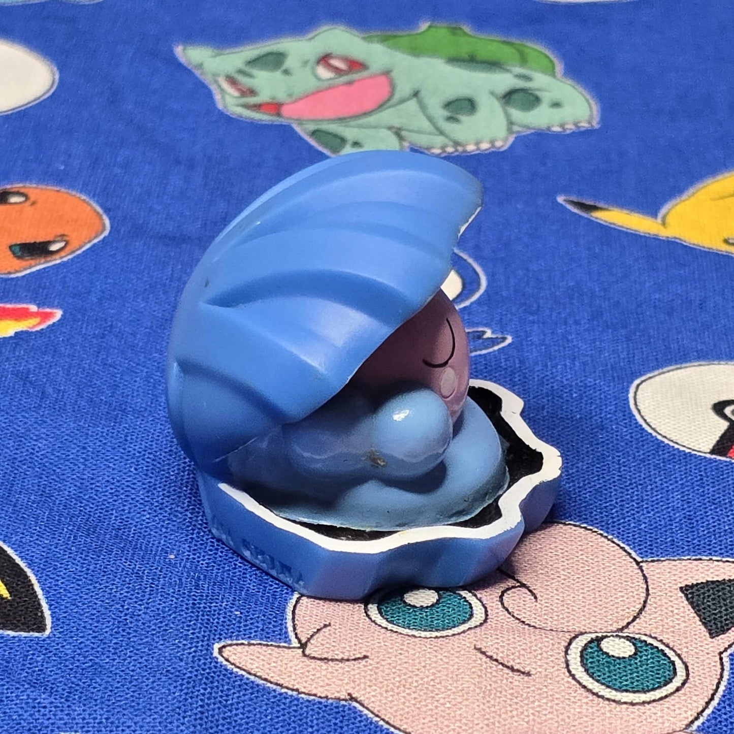 Pokemon Clamperl Figure Finger Puppet 2004 Nintendo Bandai PVC Vintage Japan USA