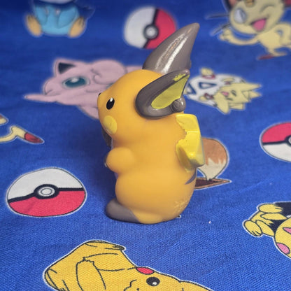 Pokemon Raichu Figure Finger Puppet 2014 Nintendo Bandai Japan PVC USA Seller