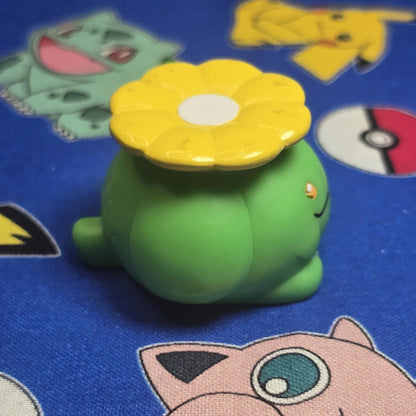 Pokemon Skiploom Figure Finger Puppet 2001 Nintendo Bandai Vintage PVC Japan USA