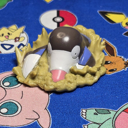 Pokemon Drilbur Figure Finger Puppet 2011 Nintendo Bandai PVC Japan USA Seller