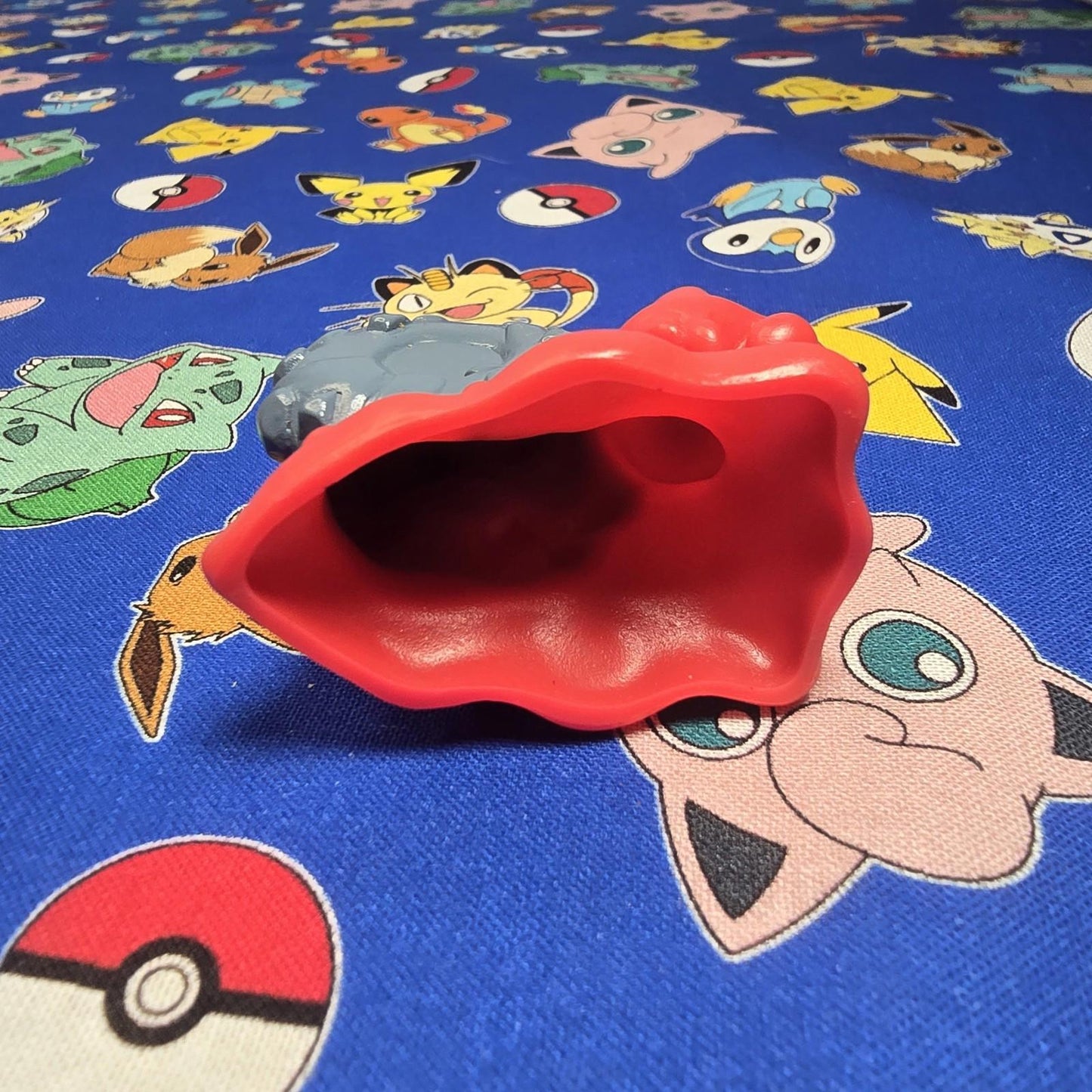 Pokemon Magcargo Figure Finger Puppet 2001 Nintendo Bandai PVC Vintage Japan US