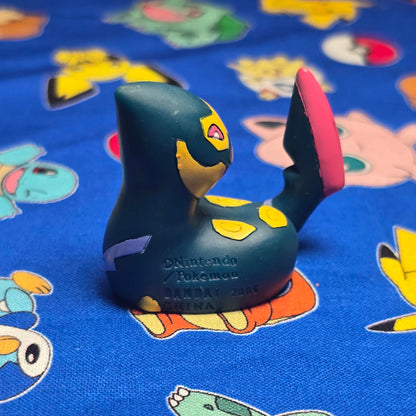 Pokemon Seviper Figure Finger Puppet 2005 Nintendo Bandai PVC Vintage Japan USA