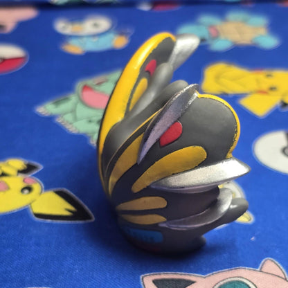 Pokemon Beautifly Figure Finger Puppet 2006 Nintendo Bandai PVC Vintage Japan US