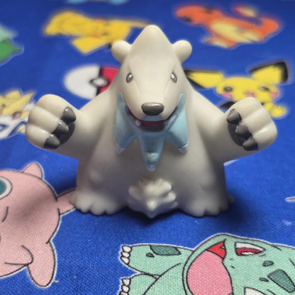 Pokemon Beartic Figure Finger Puppet 2011 Nintendo Bandai PVC Japan USA Seller