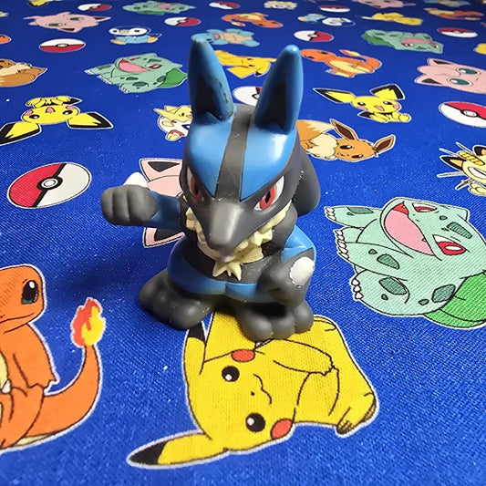 Pokemon Lucario Figure Finger Puppet 2005 Nintendo Bandai PVC Japan USA Seller