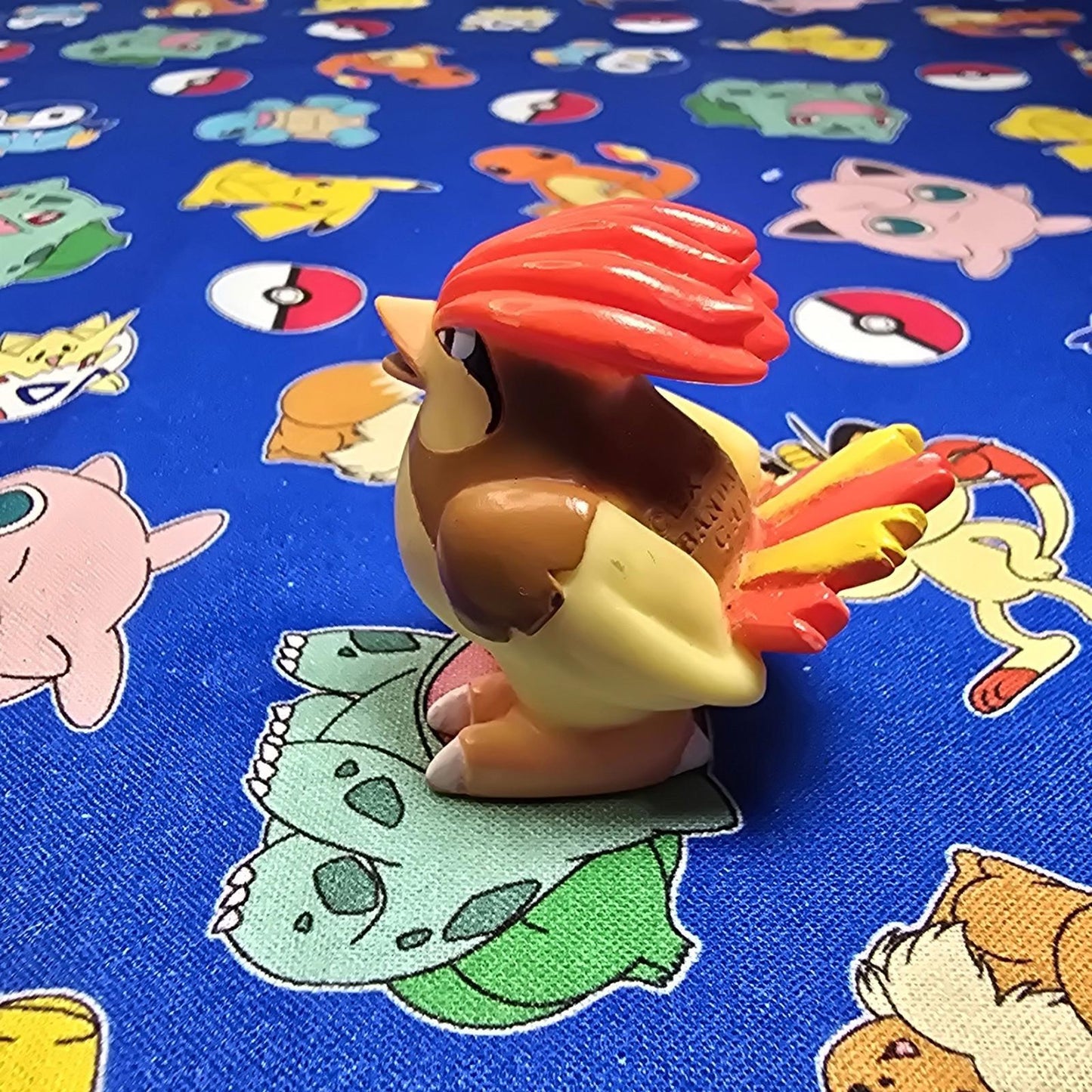 Pokemon Pidgeotto Red Figure Finger Puppet 1997 Bandai Nintendo Vintage USA