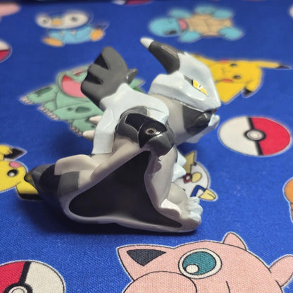 Pokemon Kyurem Black Figure Finger Puppet 2012 Nintendo Bandai Japan USA Seller