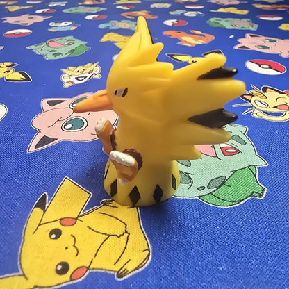Pokemon Zapdos Figure Finger Puppet 2009 Nintendo Bandai PVC Japan US Seller