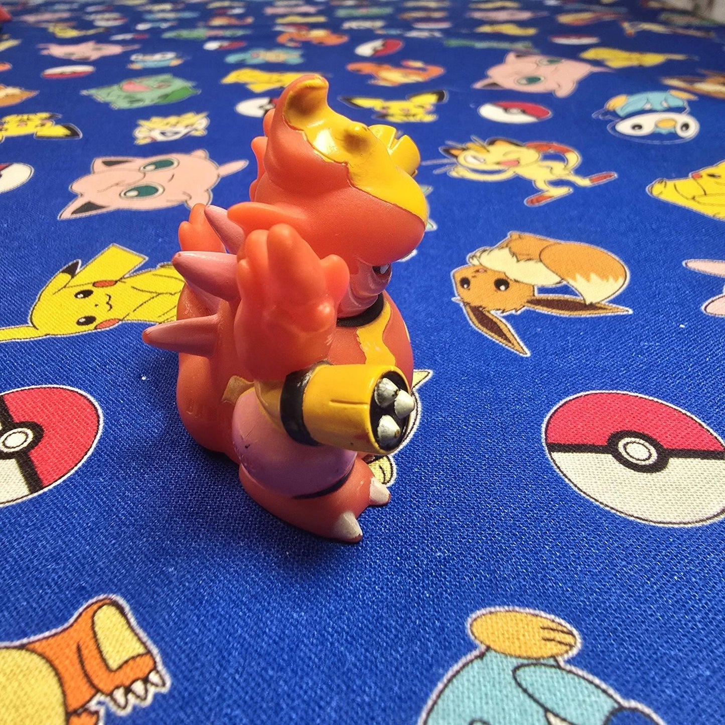 Pokemon Magmortar Figure Finger Puppet 2008 Nintendo Bandai PVC Japan USA Seller