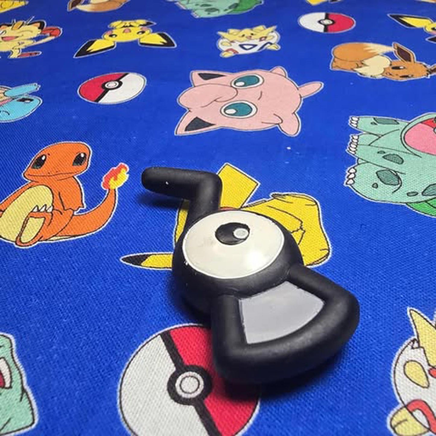 Pokemon Unown Figure Finger Puppet 2000 Nintendo Bandai Vintage Japan USA Seller