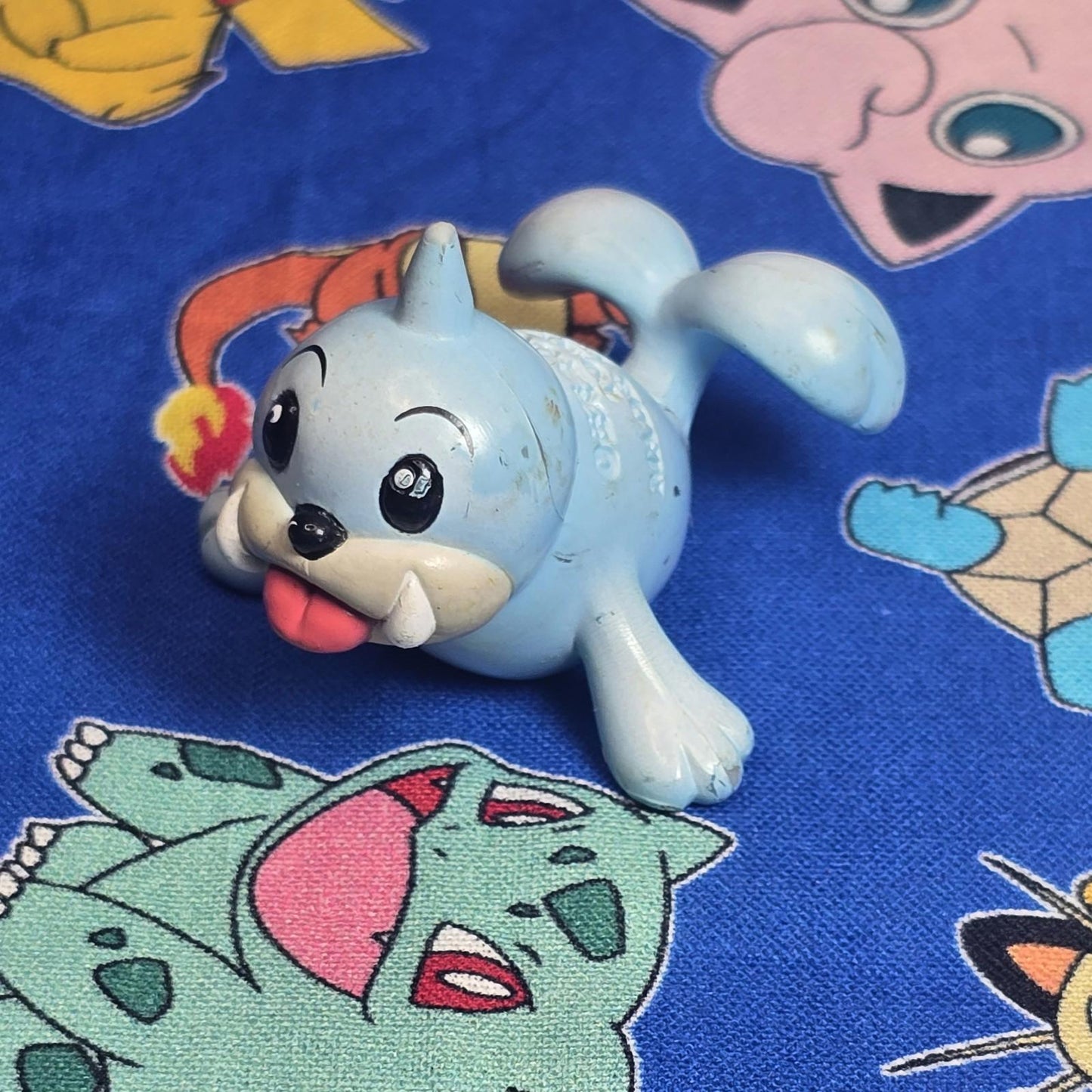 Pokemon Seel Tomy Authentic Figure Moncolle Japan Monster Collection Takara Toy