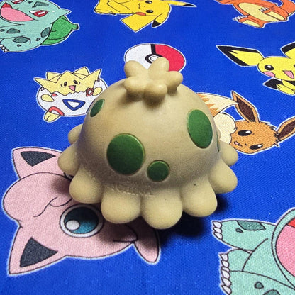 Pokemon Shroomish Figure Finger Puppet Nintendo Bandai PVC Vintage Japan USA