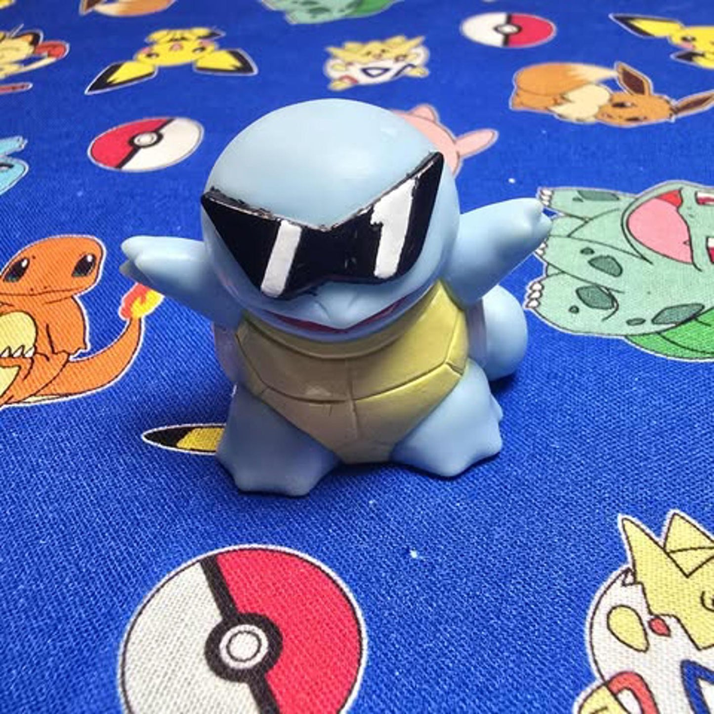 Pokemon Squirtle Sunglasses Figure Finger Puppet 1998 Nintendo Bandai Japan USA