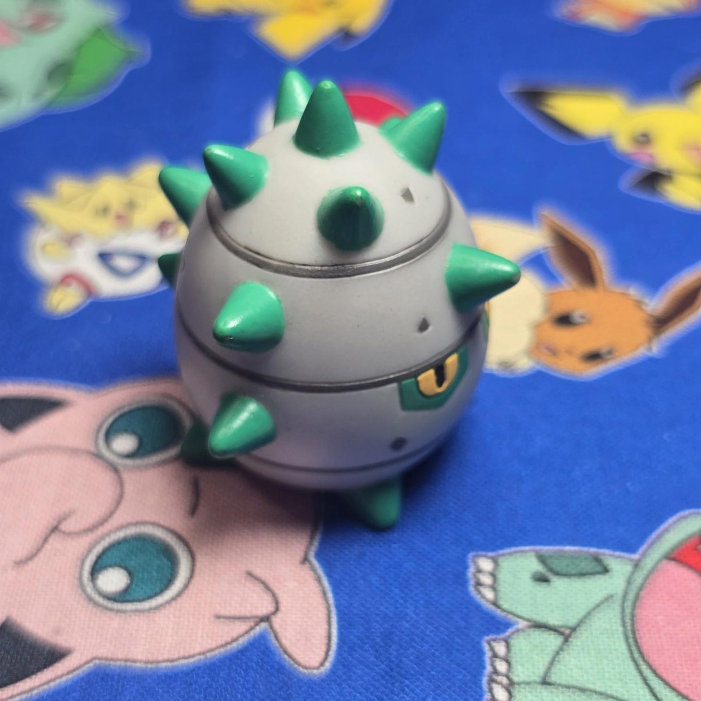 Pokemon Ferroseed Figure Finger Puppet 2012 Nintendo Bandai PVC Japan USA Seller