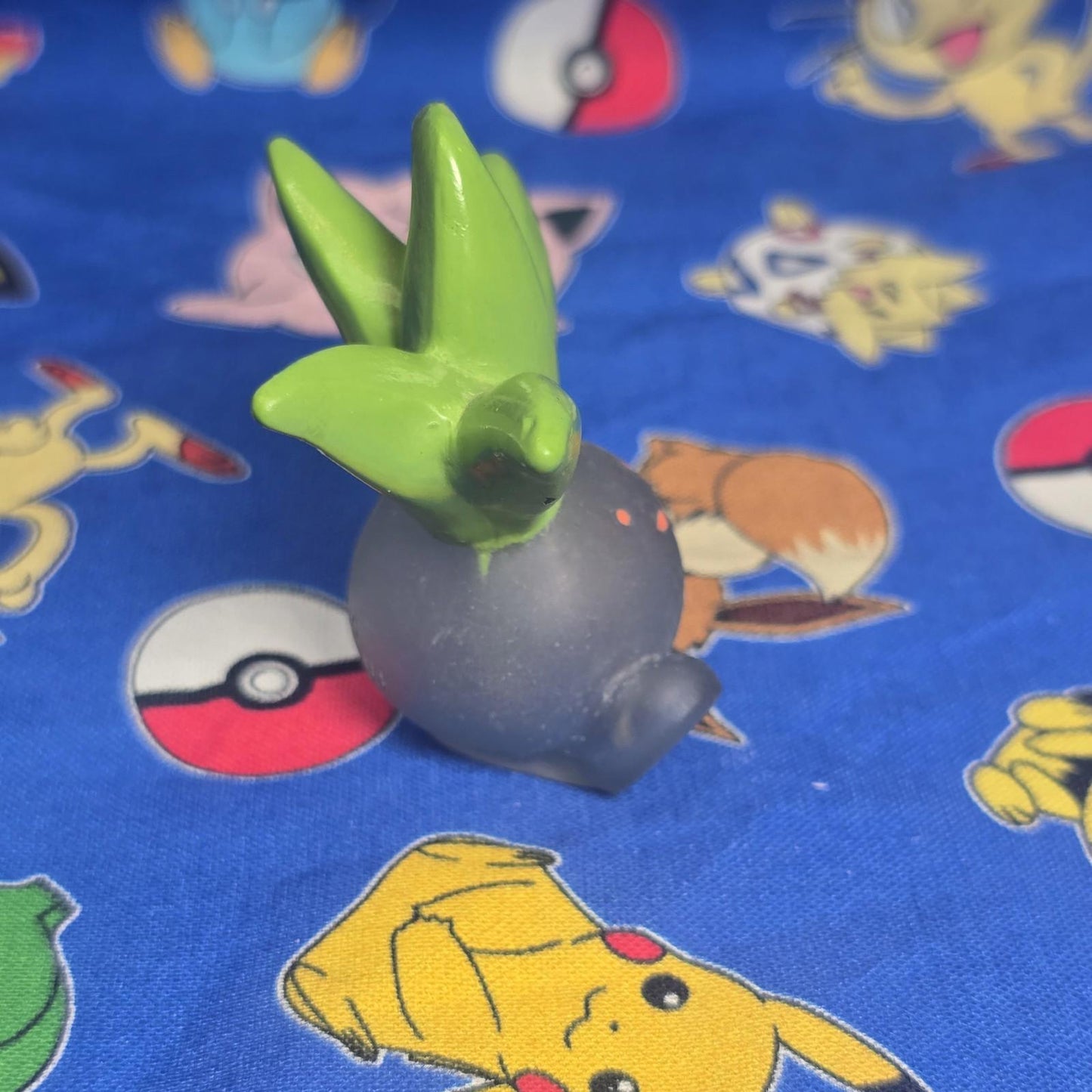 Pokemon Oddish Clear Figure Finger Puppet 1996 Nintendo Bandai Japan Vintage USA