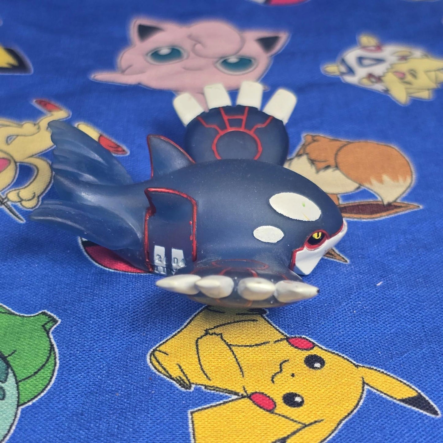 Pokemon Kyogre Clear Figure Finger Puppet 2004 Nintendo Bandai Vintage Japan USA
