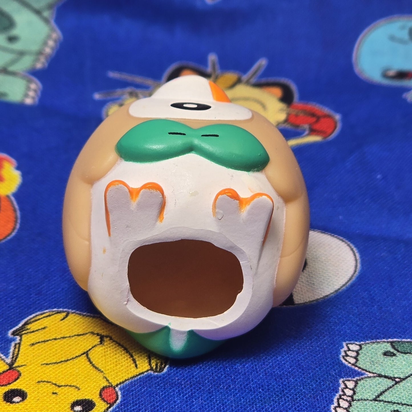 Pokemon Rowlet Figure Finger Puppet 2022 Nintendo Bandai PVC Japan USA Seller