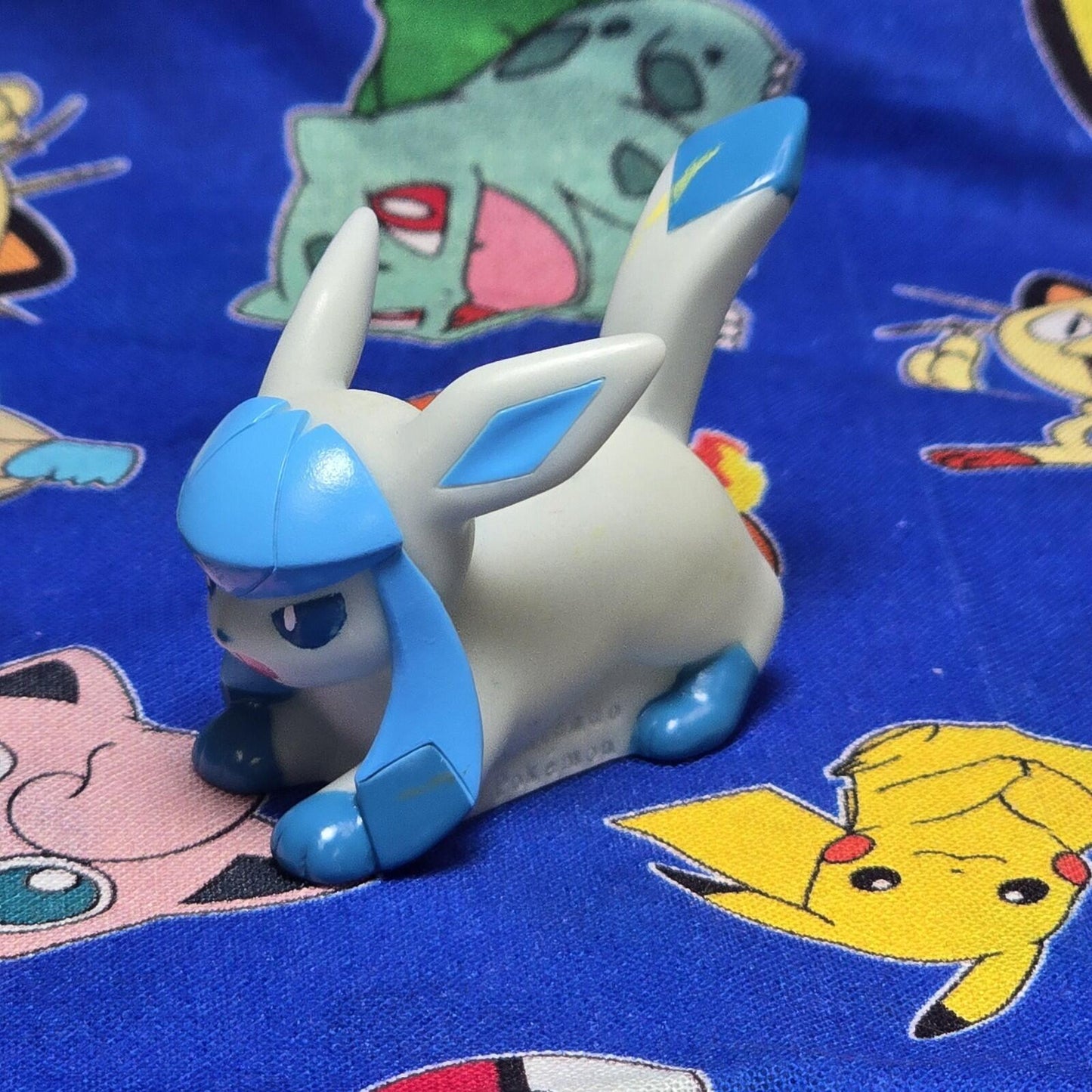 Pokemon Glaceon Figure Finger Puppet 2010 Nintendo Bandai PVC Japan USA Seller