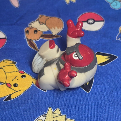 Pokemon Throh Figure Finger Puppet 2012 Nintendo Bandai Japan PVC USA Seller Toy