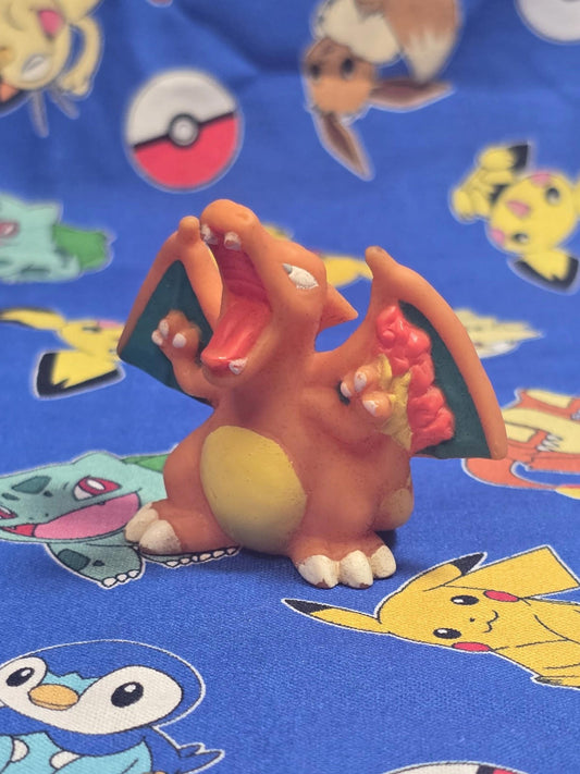 Pokemon Charizard Figure Finger Puppet 1996 Nintendo Bandai Vintage Japan USA