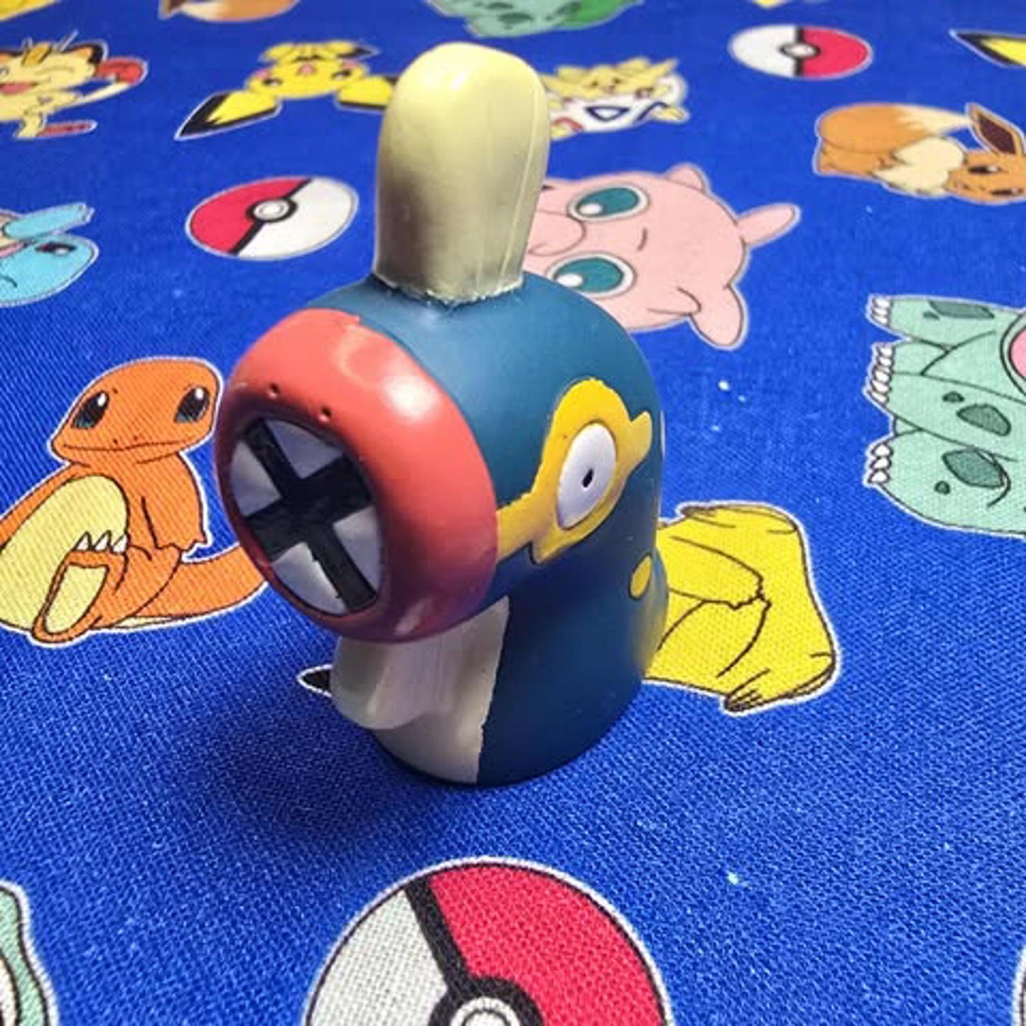 Pokemon Eelektrik Figure Finger Puppet 2011 Nintendo Bandai PVC Japan USA Seller