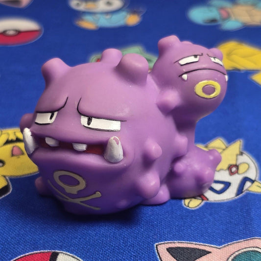 Pokemon Wheezing Dark Figure Finger Puppet 1997 Nintendo Bandai PVC Vintage US