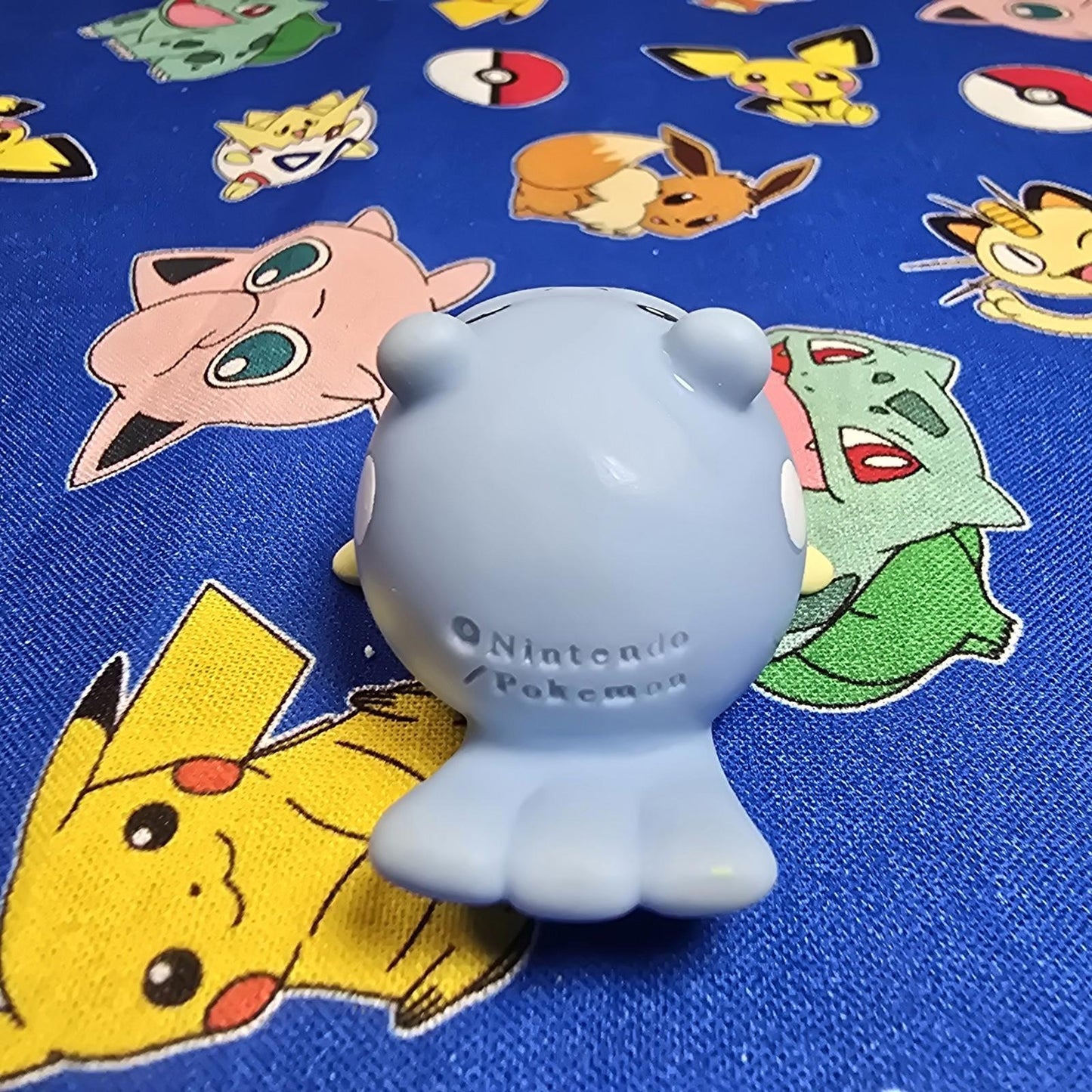 Pokemon Spheal Figure Finger Puppet 2005 Nintendo Bandai Vintage PVC Japan USA