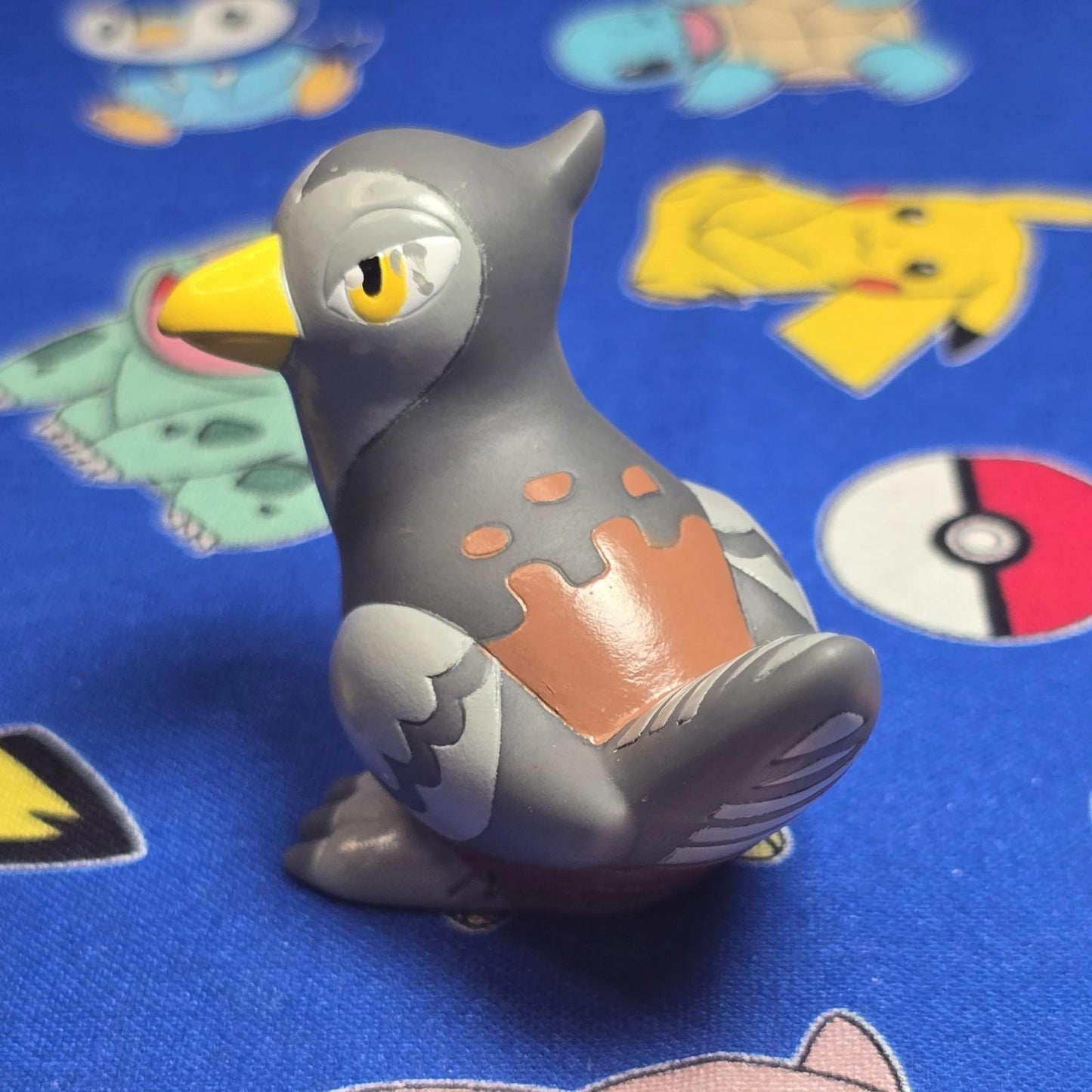 Pokemon Unfezant Female Figure Finger Puppet 2011 Nintendo Bandai PVC Japan USA