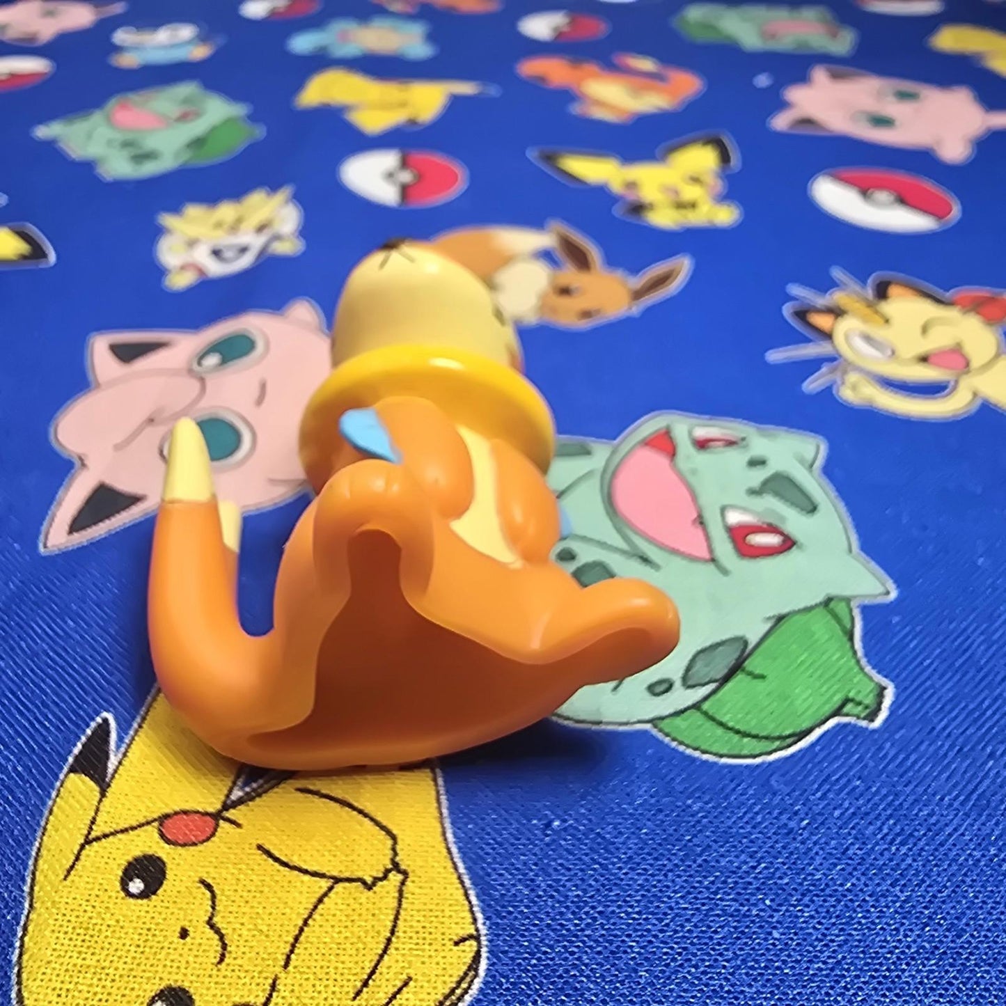 Pokemon Buizel Figure Finger Puppet 2006 Nintendo Bandai PVC Japan US Seller