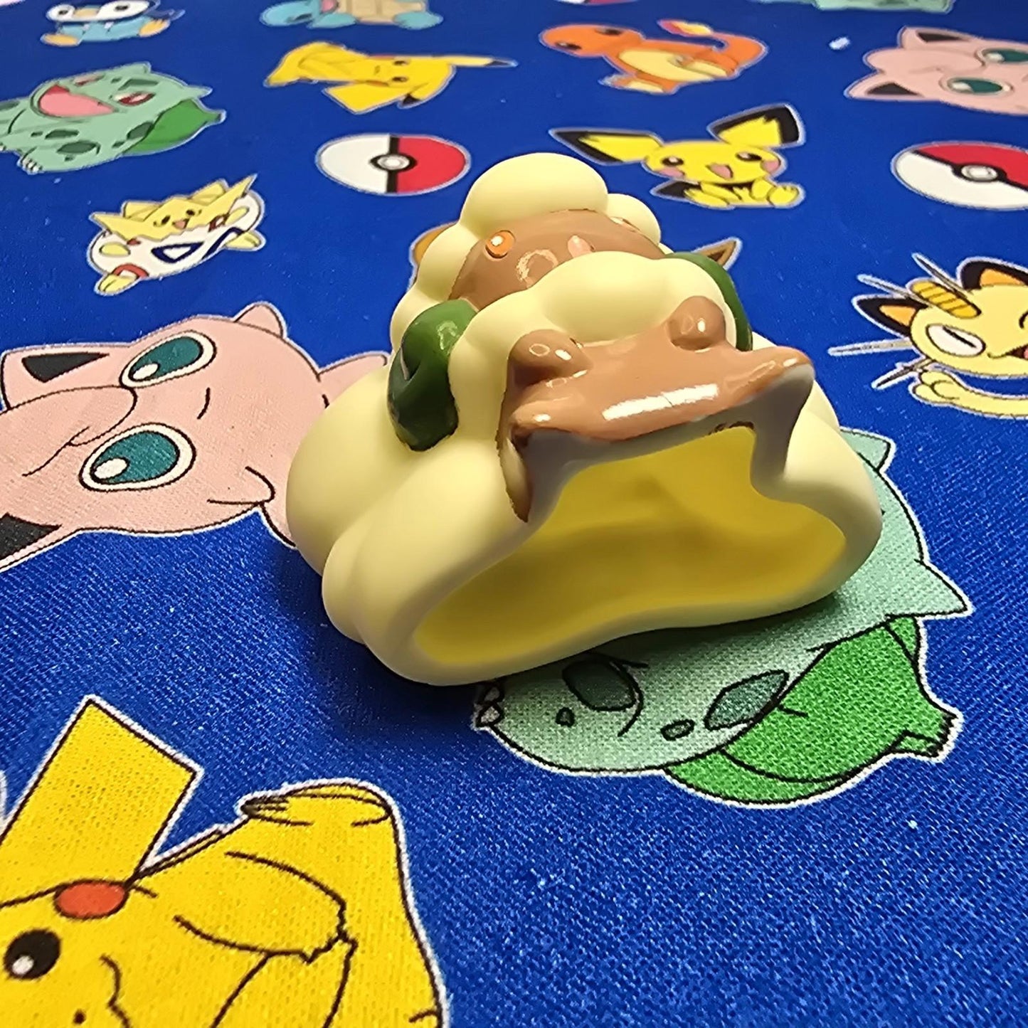 Pokemon Wimsicott Figure Finger Puppet 2011 Nintendo Bandai PVC Japan US Seller