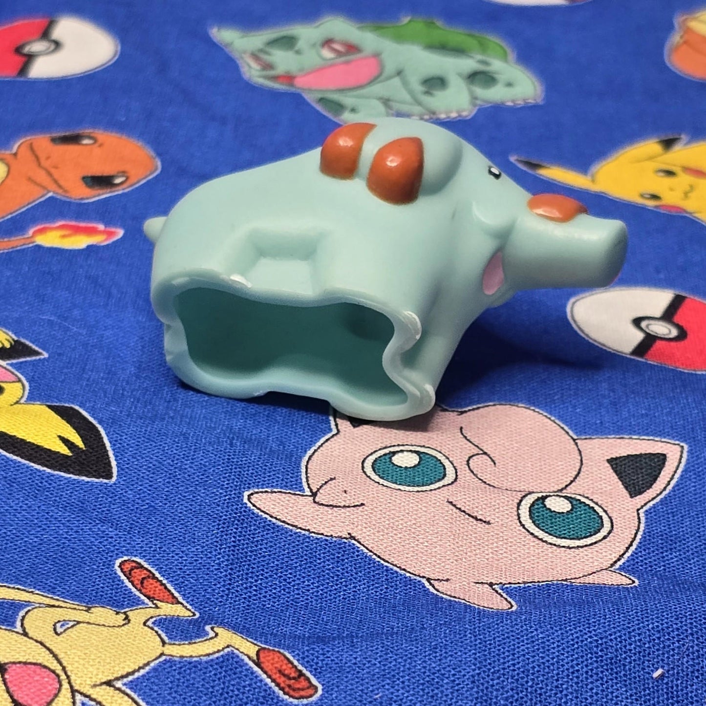 Pokemon Phanpy Figure Finger Puppet 2001 Nintendo Bandai PVC Vintage Japan USA